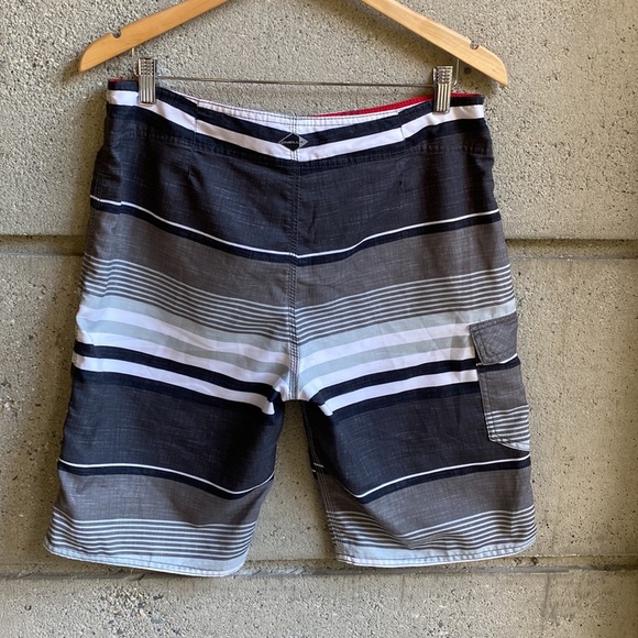 O’Neill Horizon Stripe Boardshorts - Picture 6 of 12